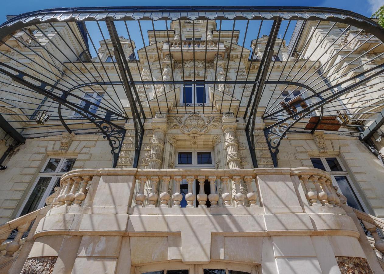 Chateau Des Orchidees En Val De Loire Сомюр Екстериор снимка