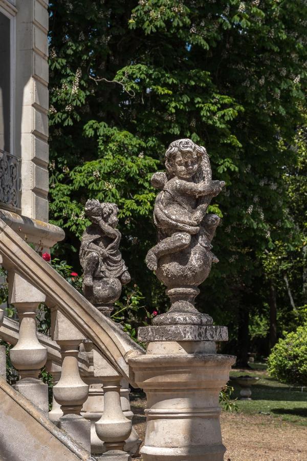 Chateau Des Orchidees En Val De Loire Сомюр Екстериор снимка