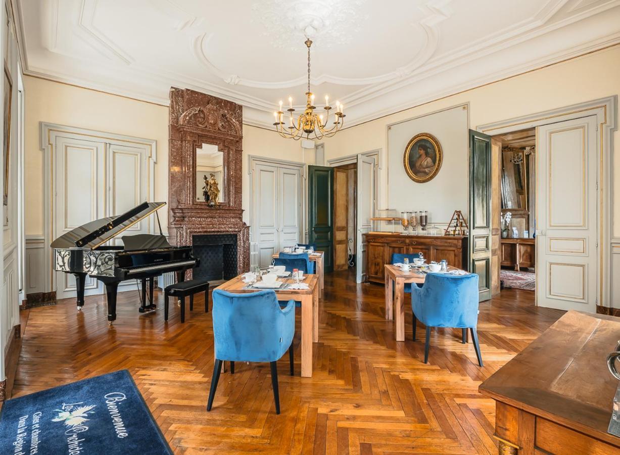 Chateau Des Orchidees En Val De Loire Сомюр Екстериор снимка